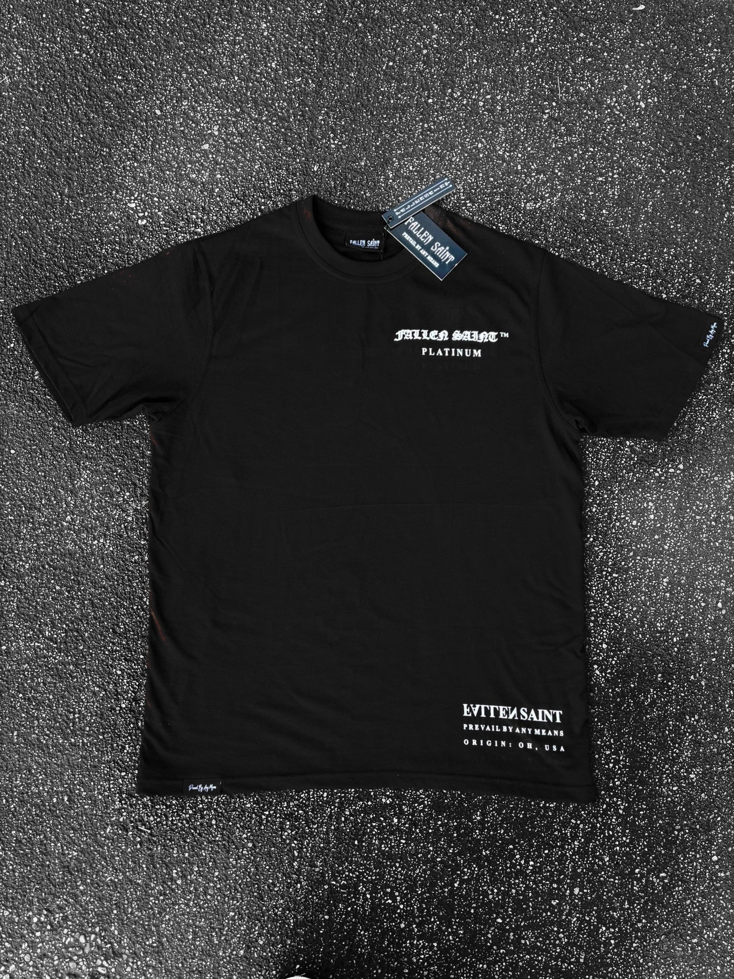 PLATINUM BLACK TEE