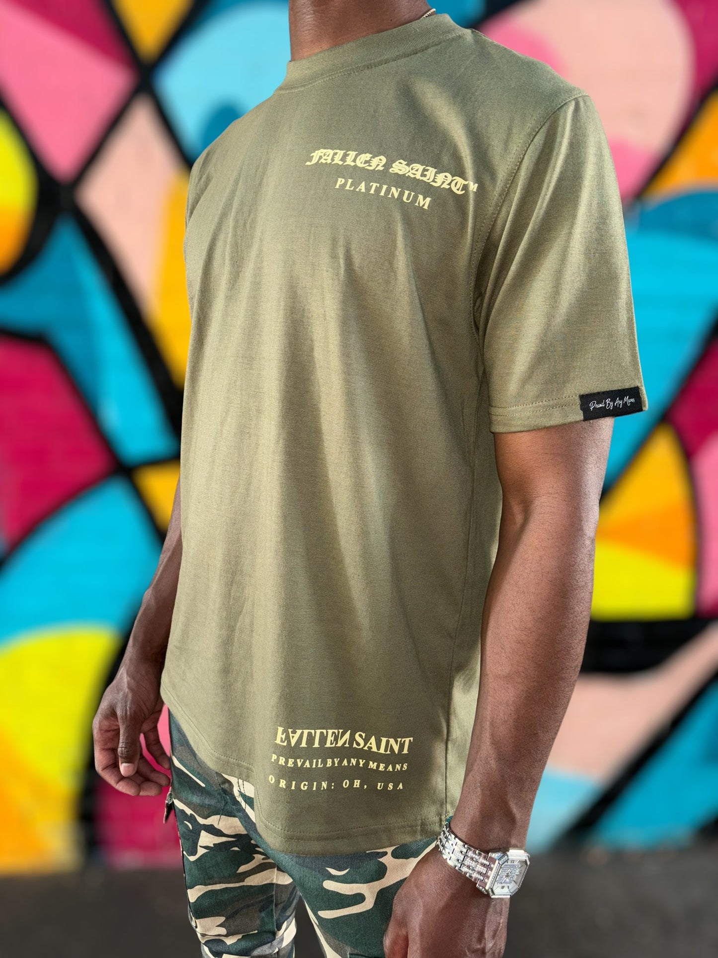 MILITANT PLATINUM TEE