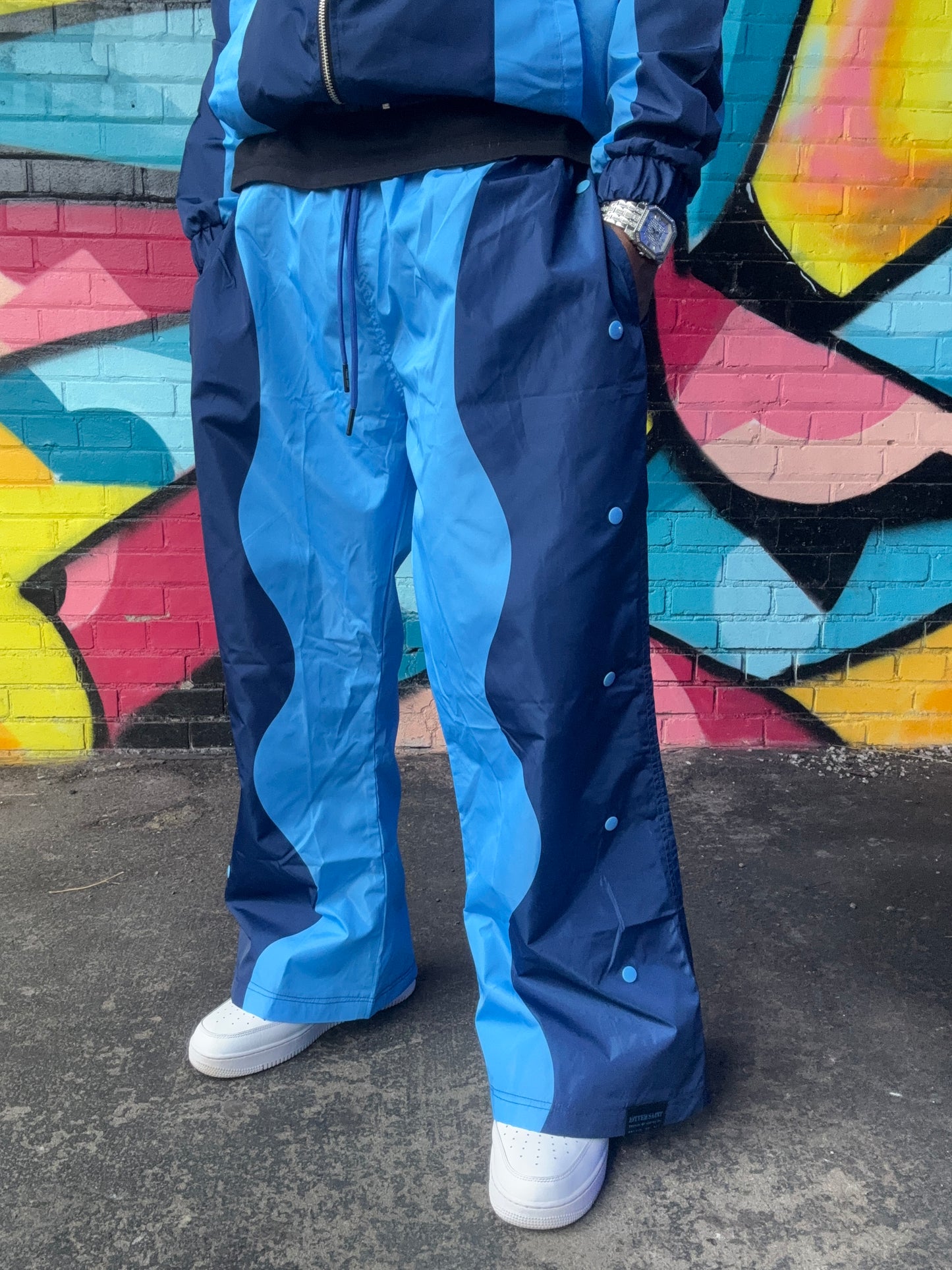 ‘BLUEFACE’ STATEMENT SET